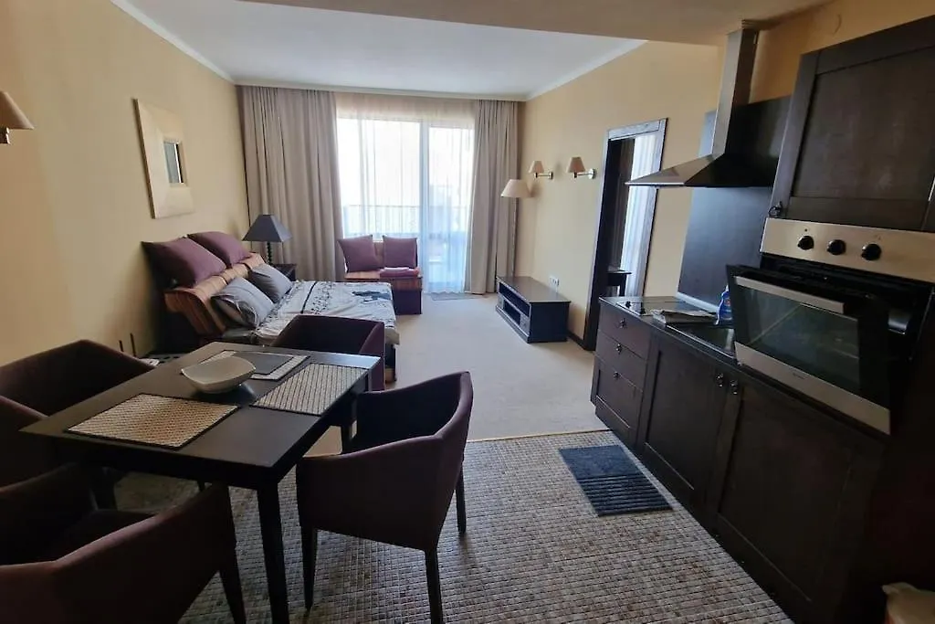 Apartman V 5 Rezorte S Vyhladom Na More A Bazeny Sunny Beach